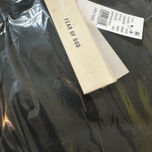 😎sold😎Fear of God Essentials Black Joggers with Gold Accents - Picture 6 of 6